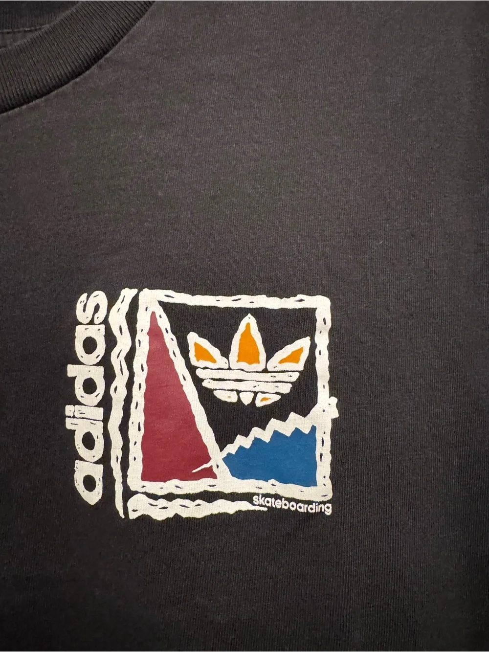 Adidas Skateboarding Trefoil Logo Graphic Tee Men's Size Small Black